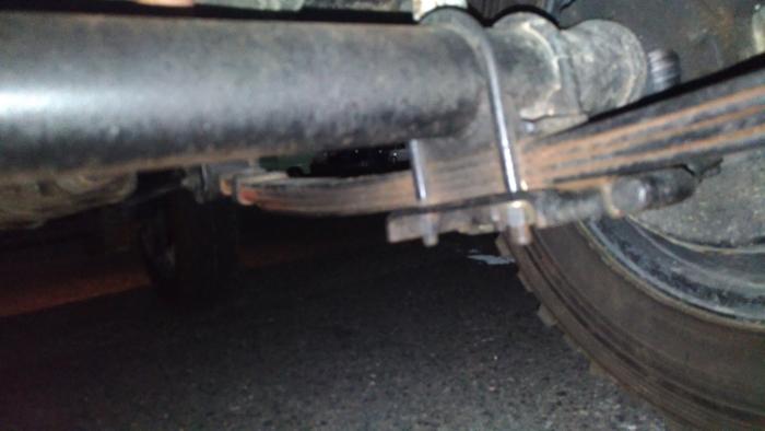 アピオ Ｕボルトスキッドガード １台分 SJ30 正規品，2025 APIO アピオ Uボルト・スキッドガード（フロント